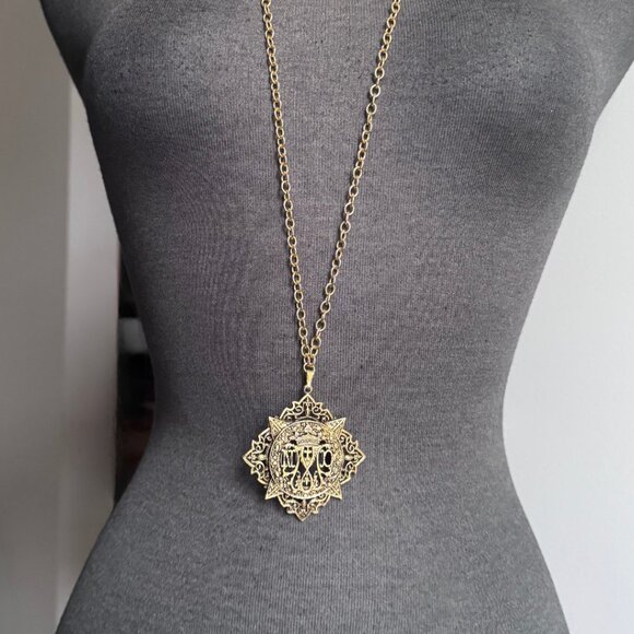 ART Signed Pendant 36" Necklace with Cross and Crown Vintage - Picture 6 of 6